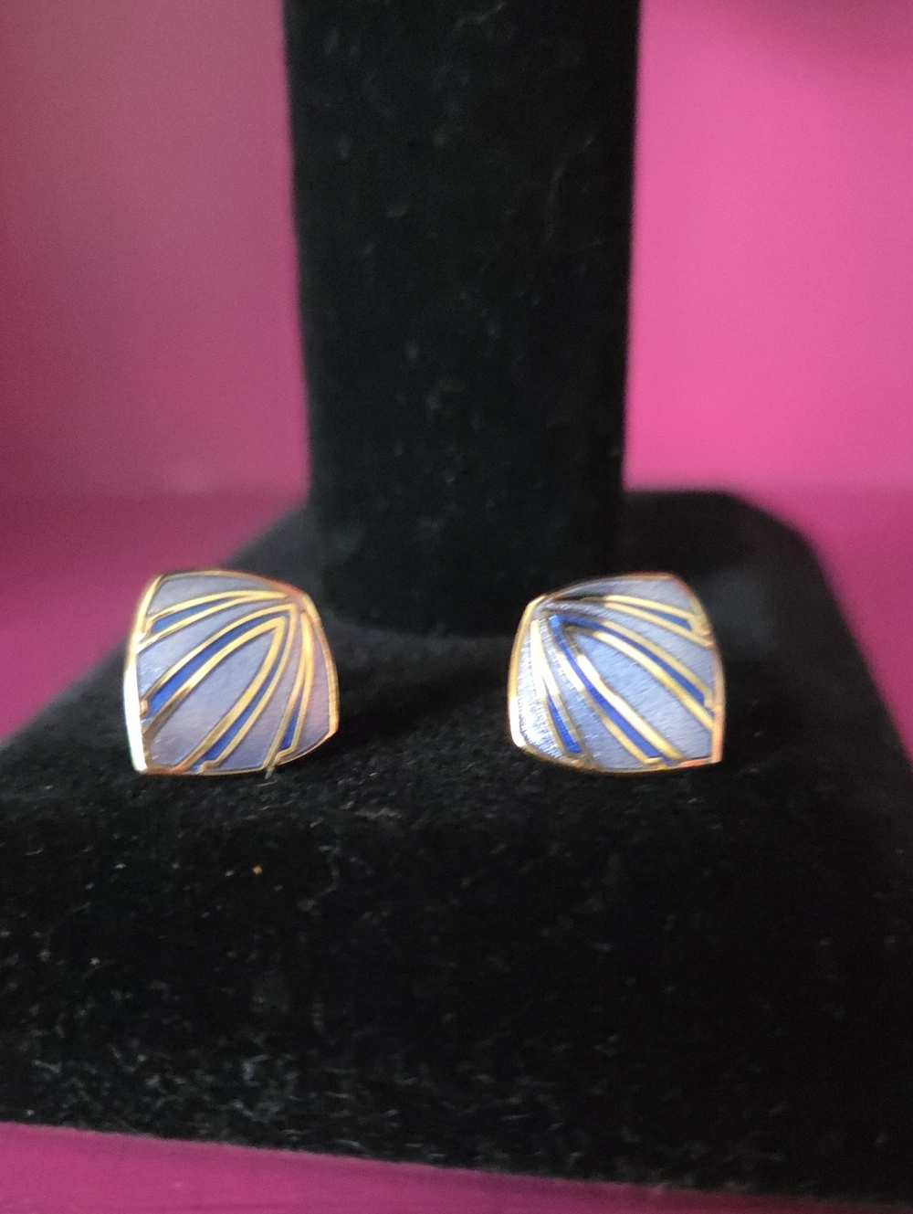 Vintage 90s Roccoco Blue Enamel & Gold-Tone Stud Earrings 0.5"